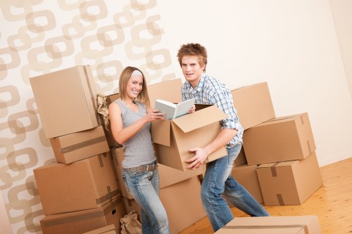 Cost comparison chart for moving trucks and storage